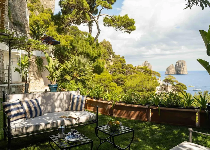 Villa Cisterna Capri, Private Beach Front Property With Pool