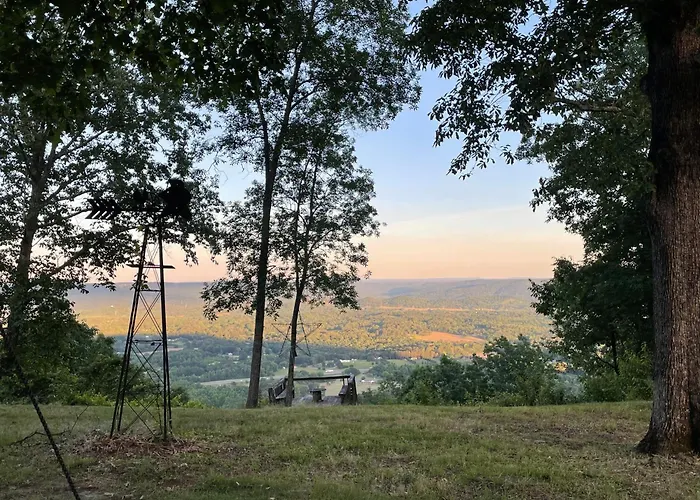 Unique Mountaintop Cabin On Small Farm With Wifi And Outdoor Pavilion