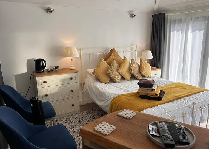Stylish Cabin In East Sussex Near Newhaven Ferry