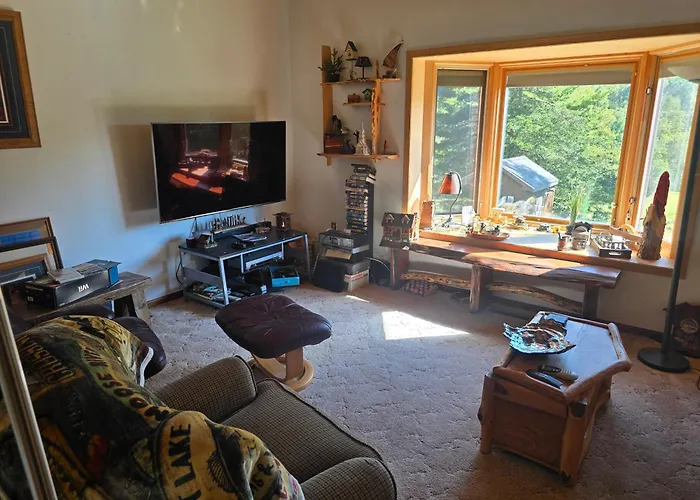 Hideaway From The Twin Cities