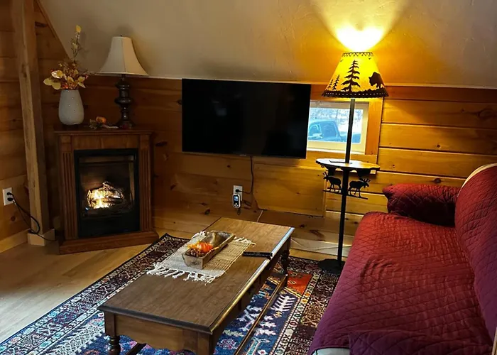 Red Sleigh Chalet - Campton