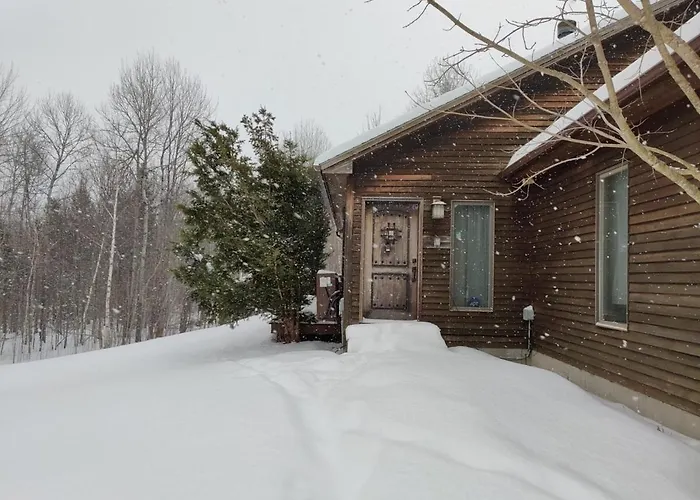 Expansive Mountainside Retreat Near Stowe, Smuggs, Jay