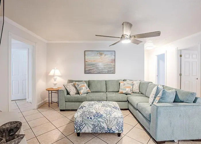 Private Bid-A-Wee Beach Family Home Sleeps 11