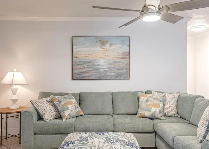 Private Bid-A-Wee Beach Family Home Sleeps 11