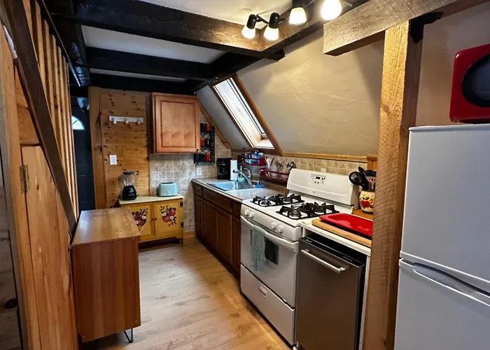 Red Sleigh Chalet - Campton