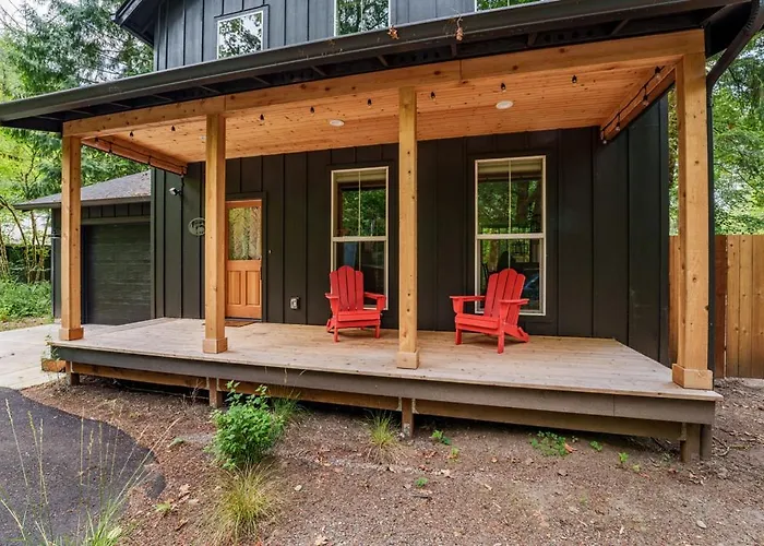 2 Homes In 1 2 Hot Tubs, Creekside Deck, Upscale