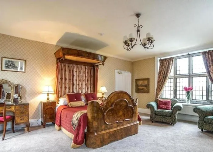 Dunsley Hall Country House Hotel