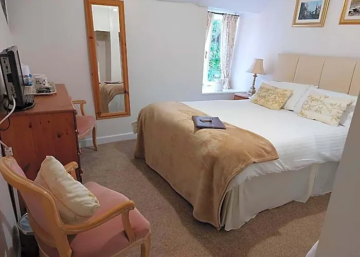 Manor Cottage