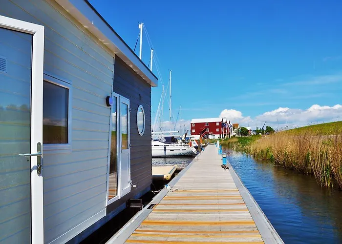 Bestmarine Waterchalets Flevo Marina