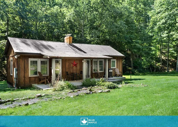 2Br Chalet W Hot Tub, Porch & Refreshing Views