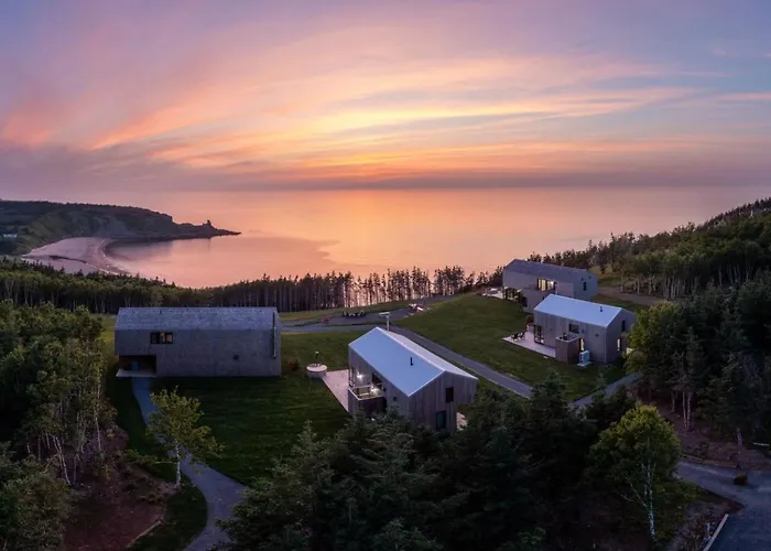 Juniper - Luxury Cottage With Stunning Views, Private Hot Tub, Private Path To Beach