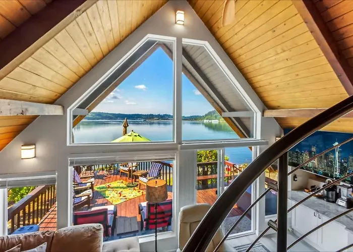 Beautifully Remodeled Beach Front A-Frame