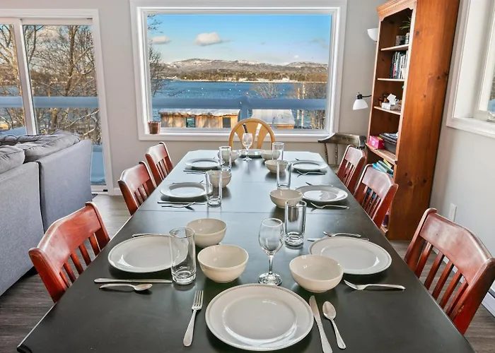 Phoenix Aerie Birds-Eye Harbor Views, Maritime Loft, Harbor Watch Sunrise Deck