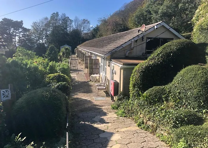 Cosy Warren - With Ocean View - Plus Savings On Ferry Travel