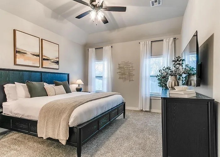 Richardson Retreat - A Home Ready When You Need It