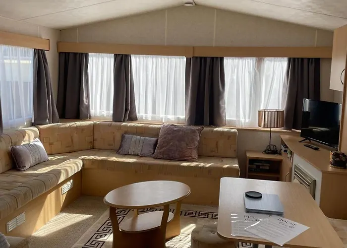 Caravan 3 A Comfortable And Spacious Caravan