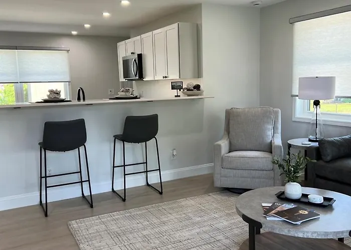 Harrison Place - Discount For 2 Or More Nights!