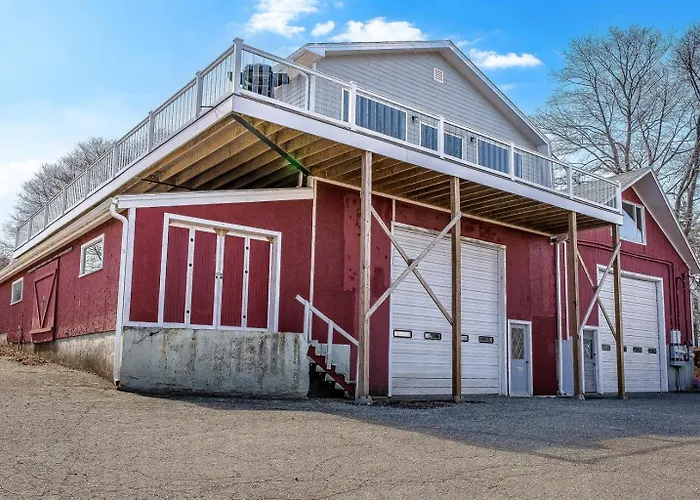 Phoenix Aerie Birds-Eye Harbor Views, Maritime Loft, Harbor Watch Sunrise Deck