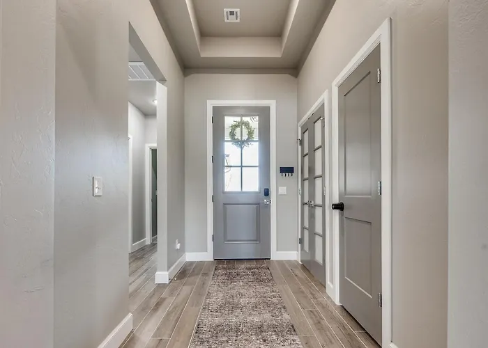 The Ladera Lane Retreat
