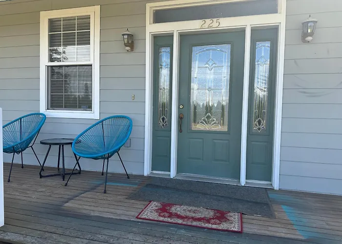 Peaceful Private Room & Bath With Ac, Mountain View