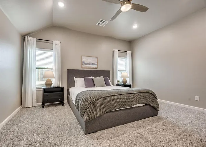 The Ladera Lane Retreat