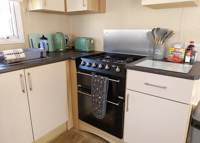 Caravan 7 A Modern Unit With Gch And Dg