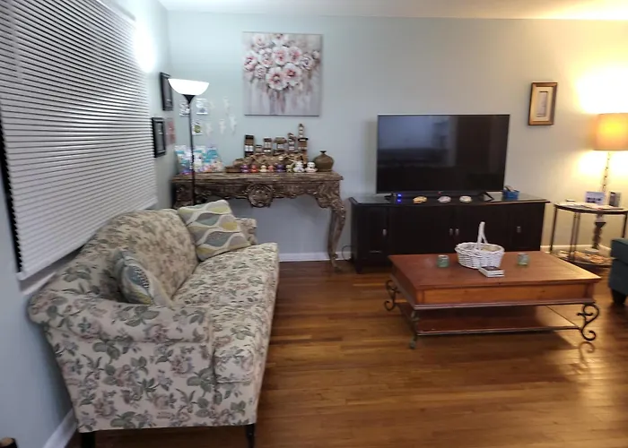 Pensacola Paradise - 3Br 2Full Bath Cottage In Upscale Area 5 Min To Beach And Downtown