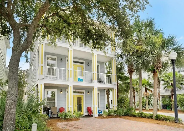 Deja Blue- Pet Friendly- Pool Front