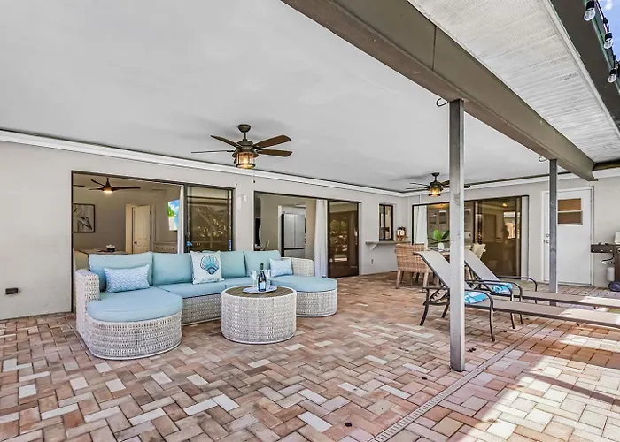 Naples 4Br Kayak Access, Heated Pool, Bbq, Lg Yard