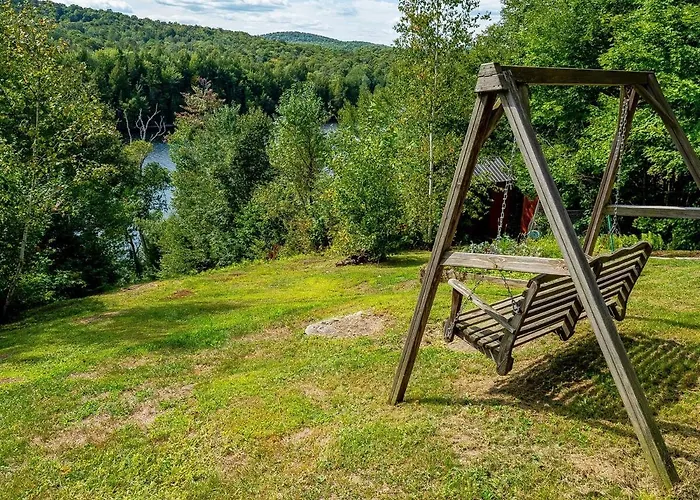 Secluded 3-Bedroom Log Home That Borders Vt State Park