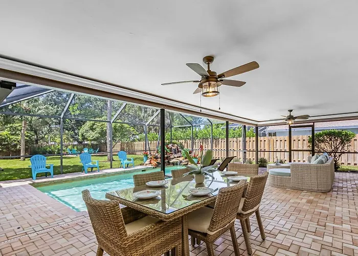 Naples 4Br Kayak Access, Heated Pool, Bbq, Lg Yard