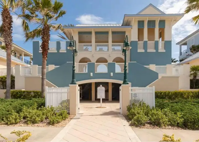 Sunkissed Stays W Screened-In Pool & Hot Tub, Steps To The Beach Pcbv