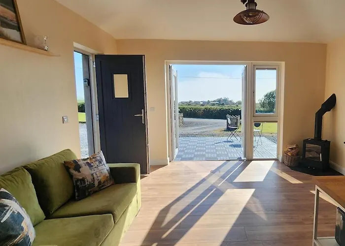 Copper Coast Guest House With Sea Views