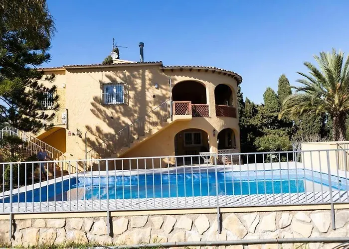 Cosy House With A Private Pool And Garden