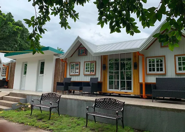 Nena & Vacion'S Kubo