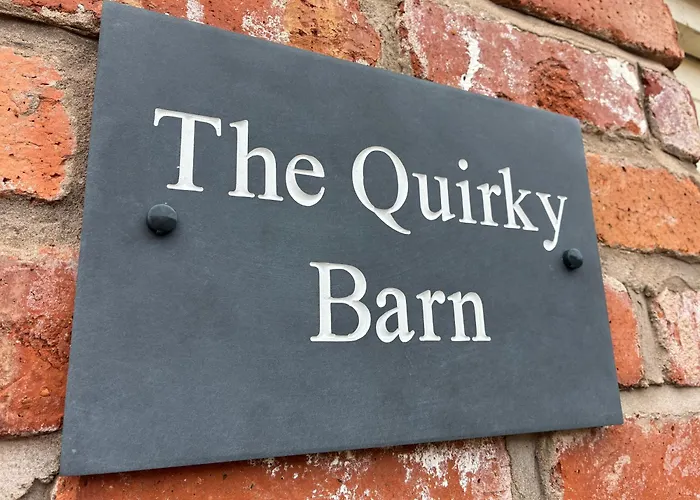 Vacation homes Little Pentre Barn With Cozy Logburner
