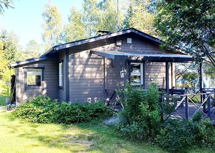 Lysti Cottage By The Lake And Magical Countryside