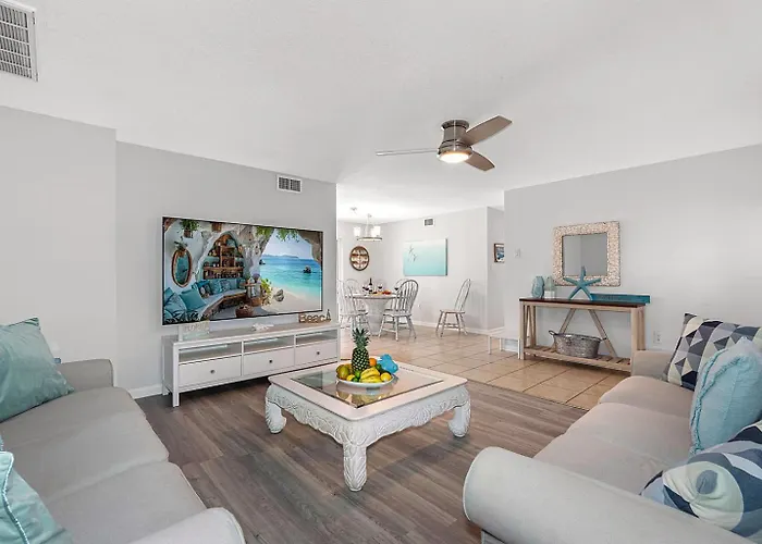 Screened Heated Pool, 15 Min To Beach 4Br Sleeps 10, Largo