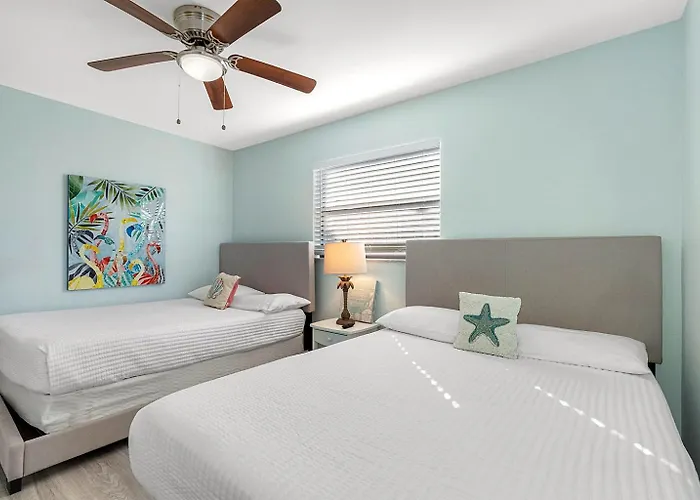 Screened Heated Pool, 15 Min To Beach 4Br Sleeps 10, Largo