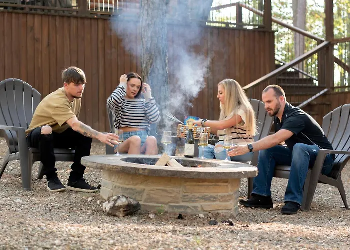 4 King Suits Deck Playground Hot Tub Ev