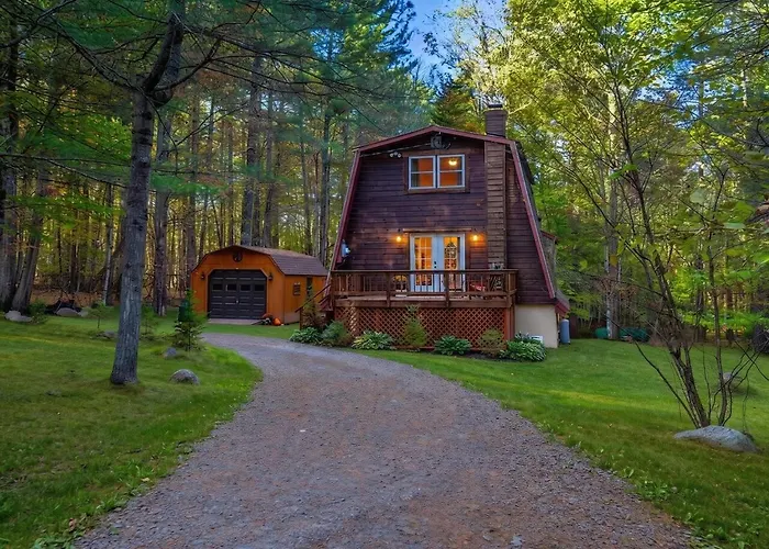 Evergreen Lodge, Hot Tub Retreat Near Lake Placid And White Face