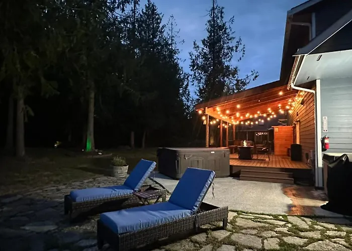 Elklandia Home & Suite - Sleeps Up To 18