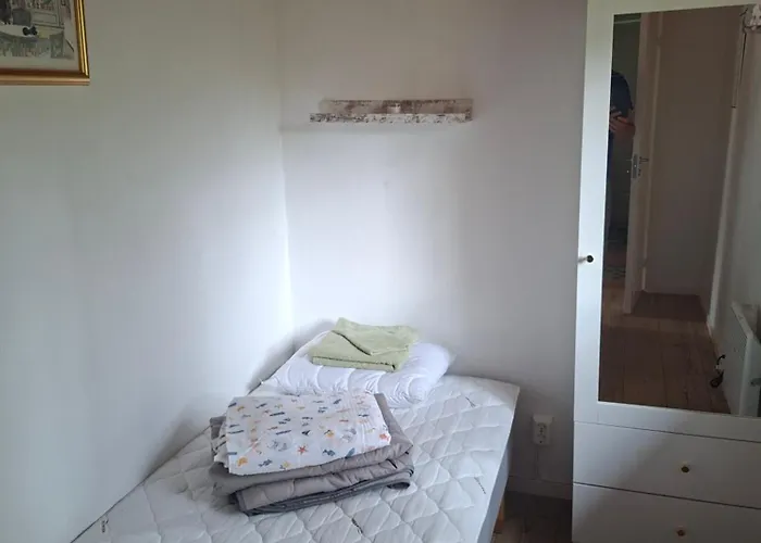 Mysig Stuga Pa Vaermdoe