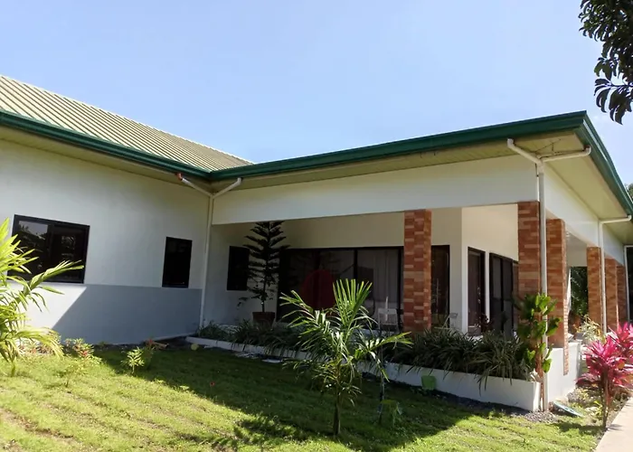 Ginena'S Panglossian House