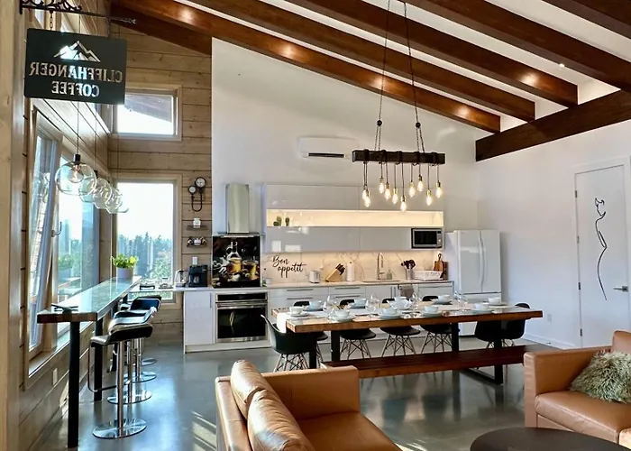 Cliffhanger Chalet