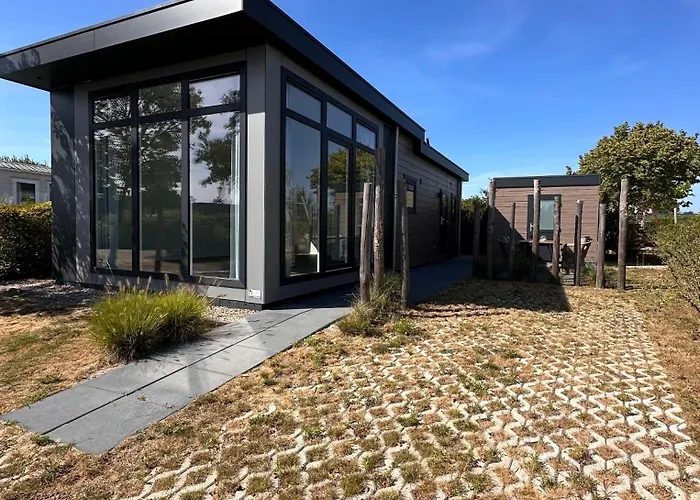 Premium Strandchalet Brouwersdam