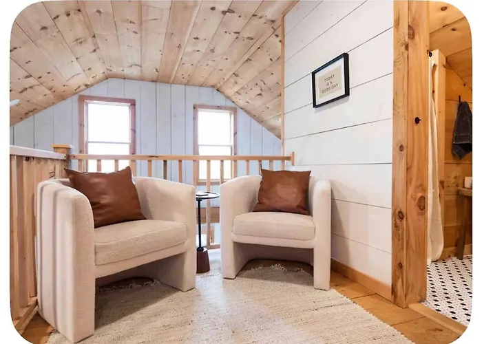 Summit View Cottage