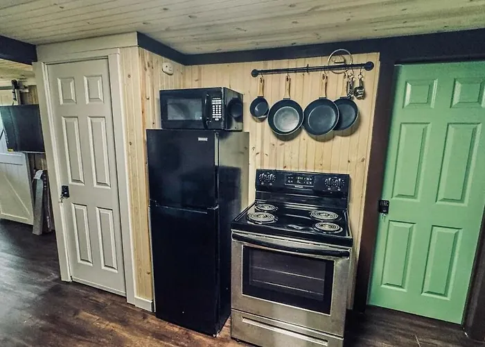 Rustic Chic Couples Retreat Rrg Cave Run