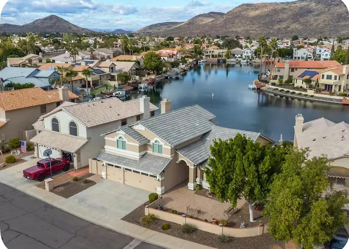 Waterfront Home With Heated Pool & Game Room