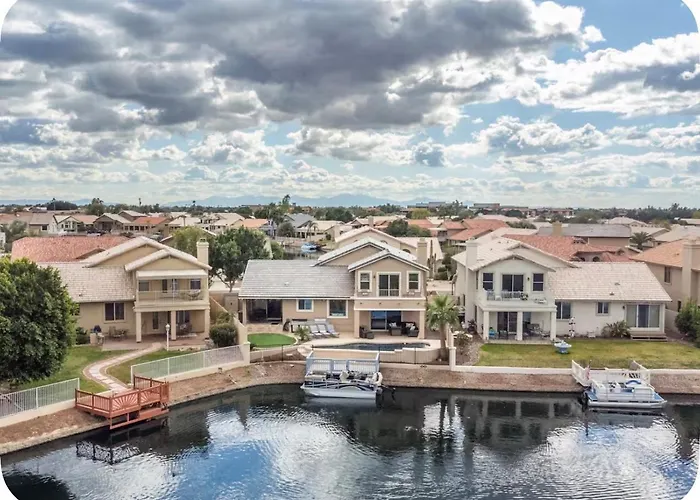 Waterfront Home With Heated Pool & Game Room
